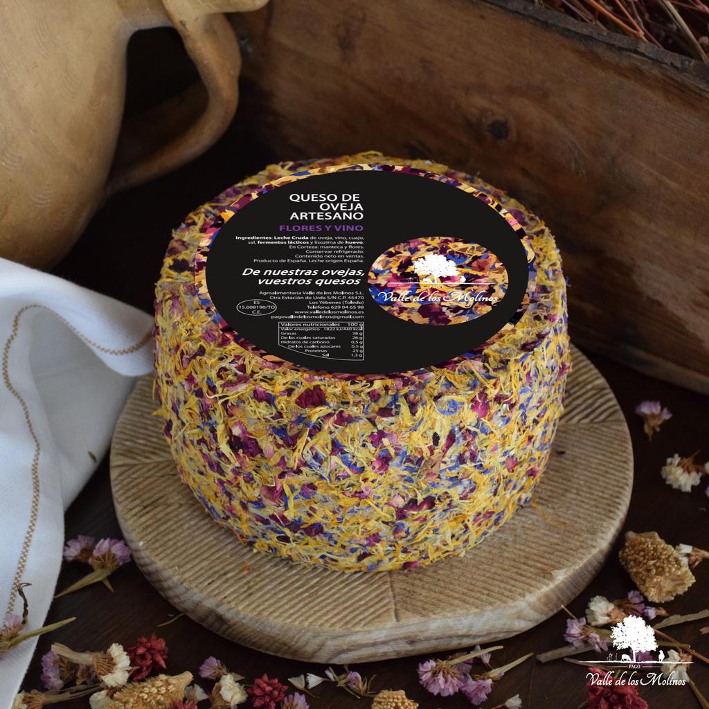 QUESO CURADO CON VINO Y FLORES PAGO VALLE DE LOS MOLINOS